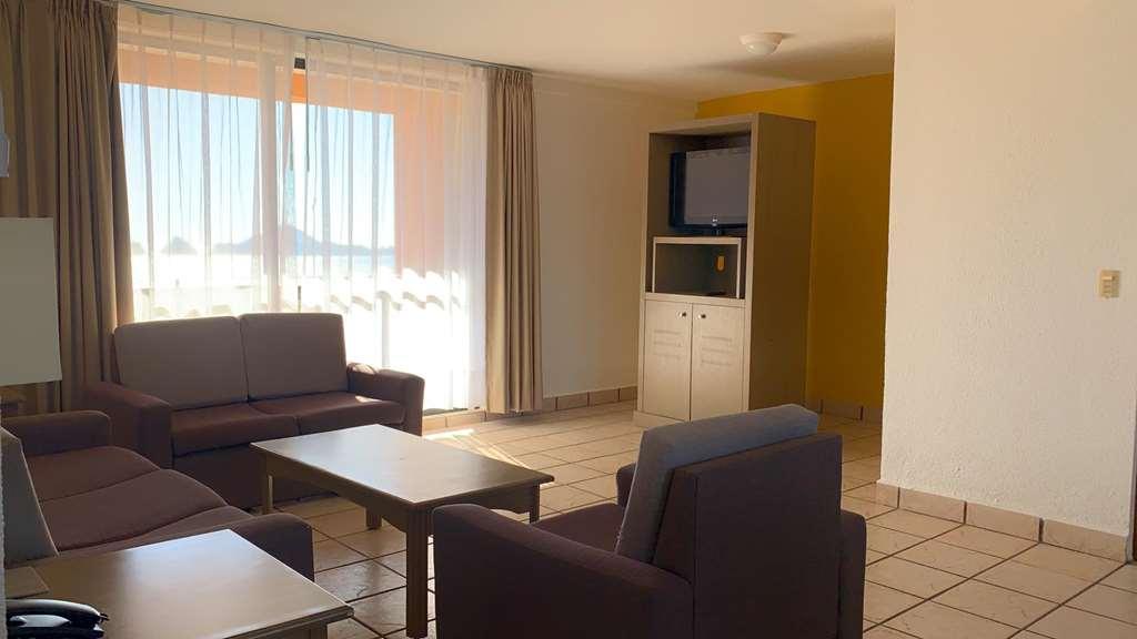Sunrock Hotel & Suites Cabo San Lucas Room photo