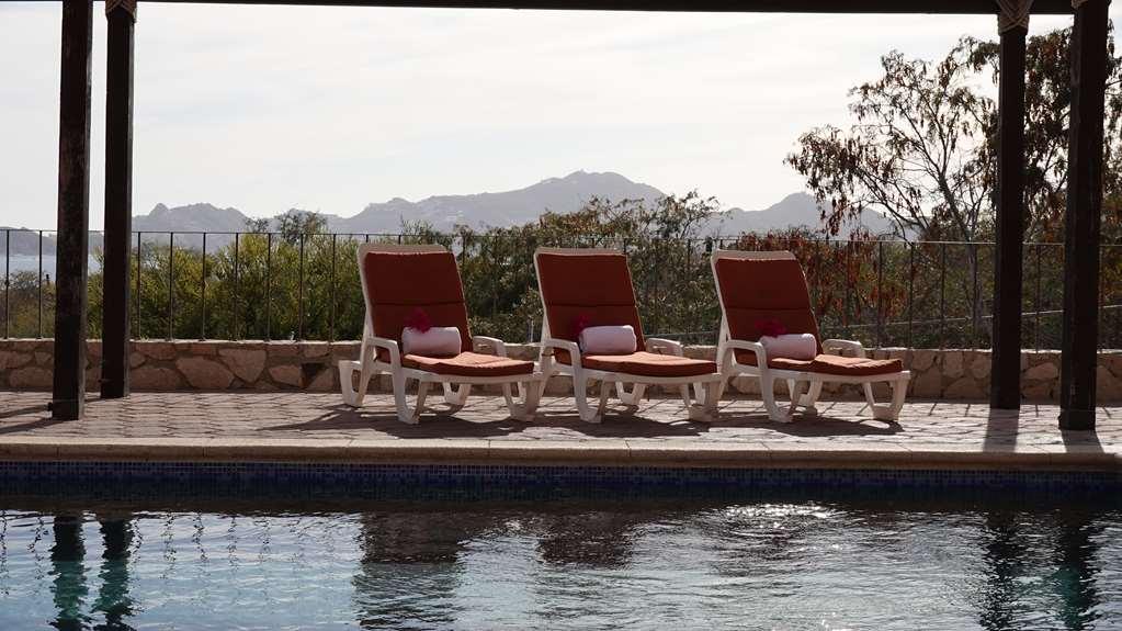 Sunrock Hotel & Suites Cabo San Lucas Exterior photo